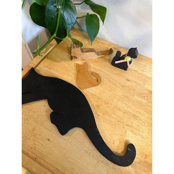 (4) Wooden Cat figurines - Picture 5 of 8